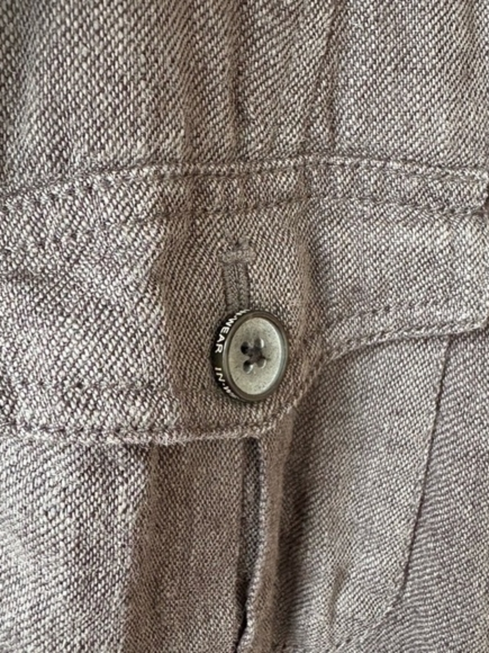 Classic Women's Gray Button-Front Jacket - Picture 3 of 7